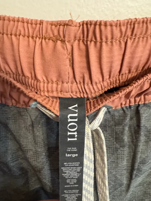 Vuori men’s shorts - Image 3