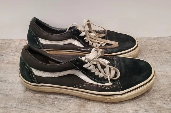 Vans Off The Wall Unisex Black Sneakers Size 7½ (Men) 9 (Women) - Image 2