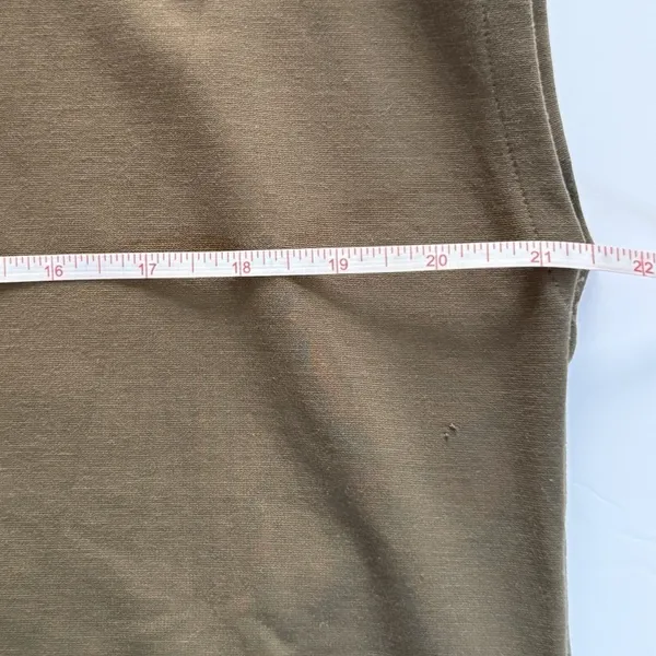 Women's Olive Green Blouse Size L Boat Neck Cap Sleeve Button Shoulder Relaxed - Image 7