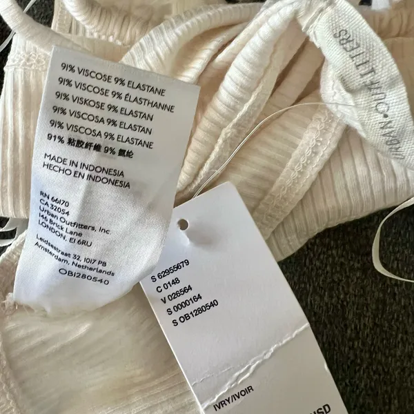 NWT Urban Outfitters Criss Cross Crop Top - Image 9