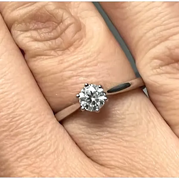 Boutique 1ct Solitaire Platinum Simulated Diamond Engagement Wedding Ring,‎ Size 6 NEW - Image 9