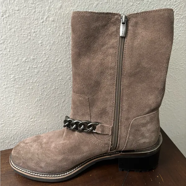 Vince Camuto Keshilla Boots Women's 7.5 Mid Calf Brown Suede Chain Trim Lug Sole - Image 9