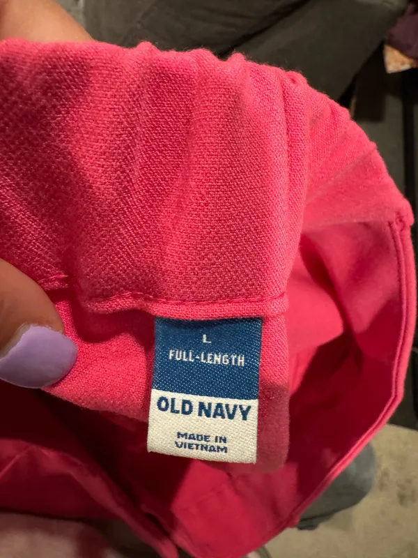 Old Navy Pants - Image 3