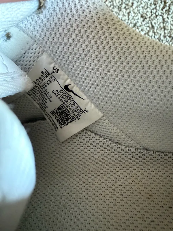Nike Air Force - Image 4