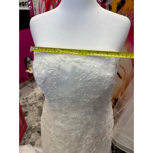 Strapless Lace Applique Tulle Wedding Gown Extra Length Ivory White - Image 4