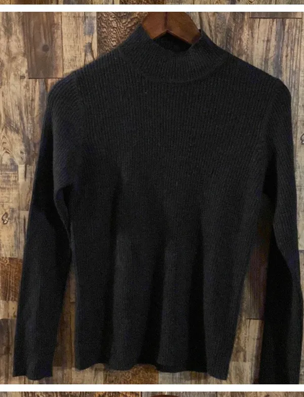 The American Petite by Lord & Taylor Extra fine 100% Merino Wool Black Size S - Image 2