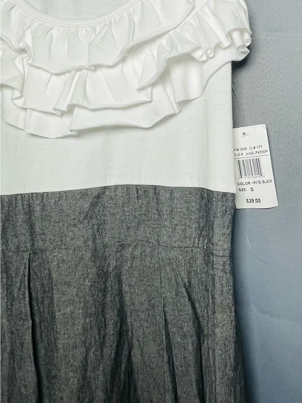 NWT Be Bop dress size Small ~ Empire Waist ~ Ruffle Round Neckline ~ Juniors - Image 2