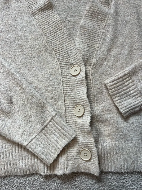 American Eagle Sweater - Image 3