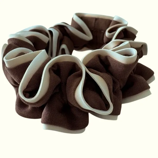 Lululemon Light Locks Scrunchie Skinny  Roasted NEVER WORN - Image 5