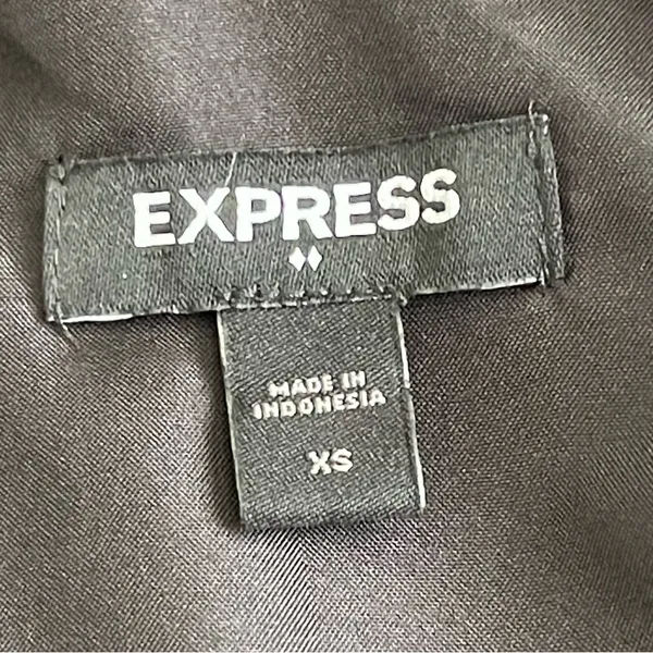 Express Black Women's Satin Camisole Top Women’s Size XS Lightweight Layering - Image 6