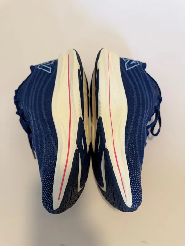 New Balance FuelCell Walker Elite Inkwell Dragon Berry Size 9 Wide - Image 3
