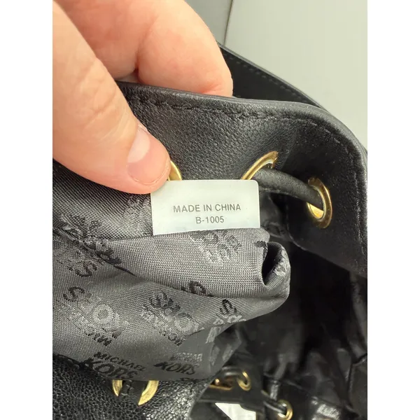 Michael Kors‎ Black Pebbled Leather Hobo Bag Large Gold Hardware Drawstring Y2K - Image 14