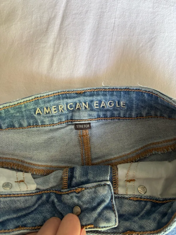 American eagle Jean shorts - Image 4