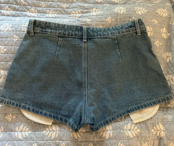 Edikted Denim Skort Mini - Image 2