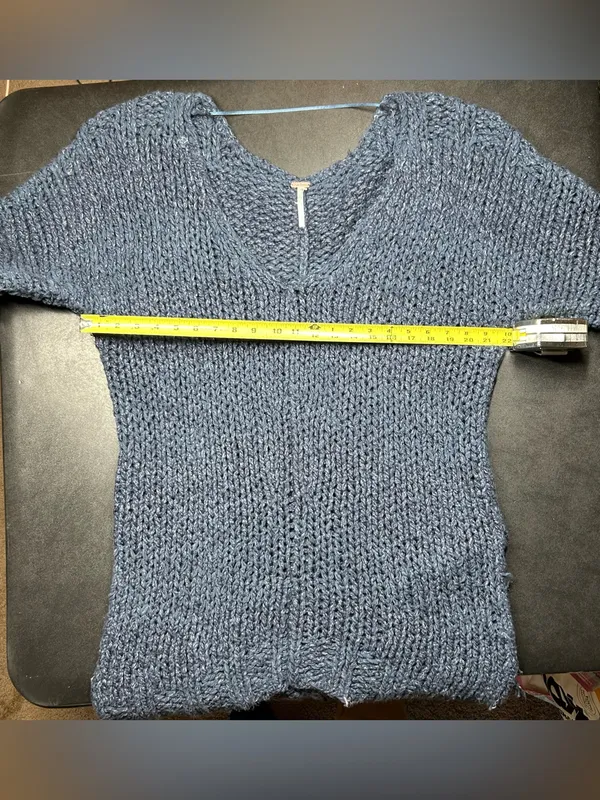 Free People Size L Navy Short Sleeve Oversized Chunky Sweater - Image 5