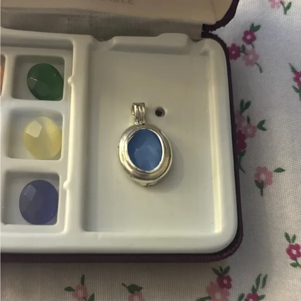 jewlery Blue - Image 3