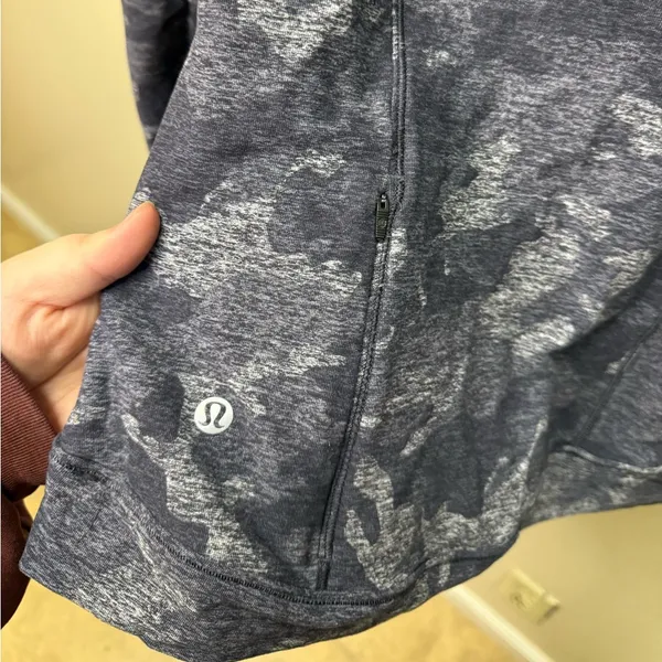 Lululemon Outrun The Elements Half Zip - Image 7