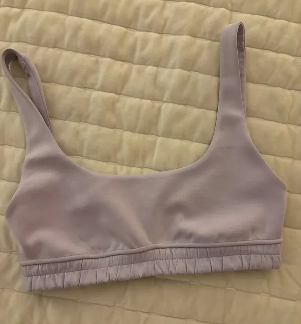Lululemon Softstreme Scoop Bra B-C Cup - Image 5