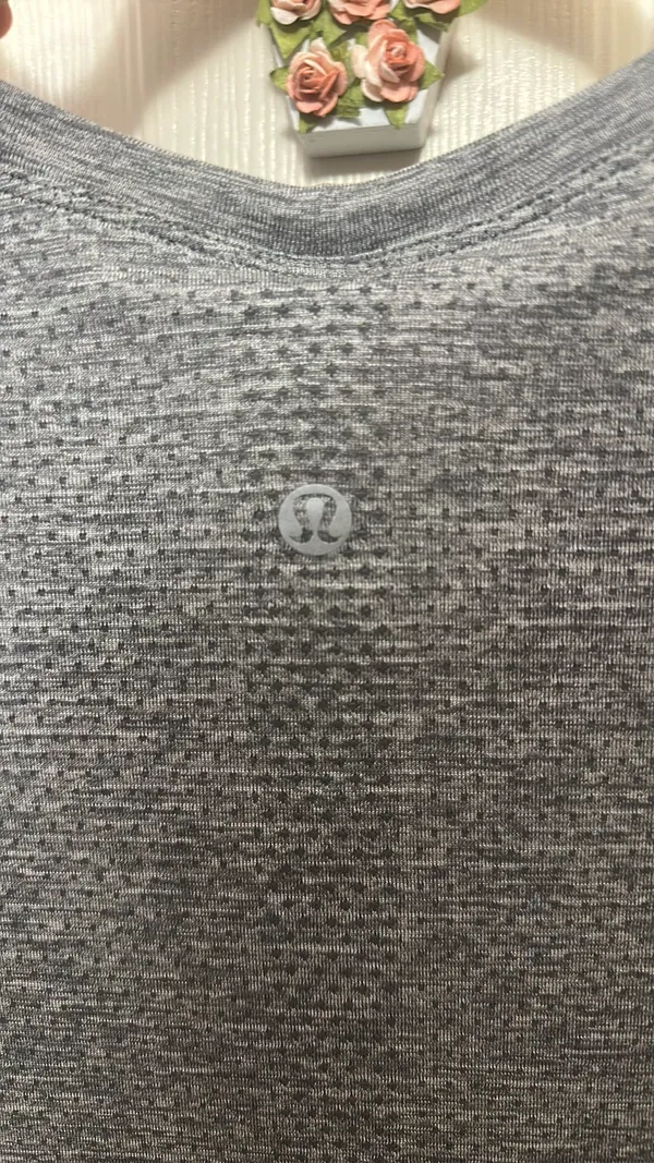Lululemon Swiftly Long Sleeve Waist - Image 3