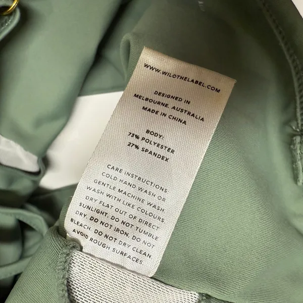 WILO Australia Olive Green Sports Bra Tank Top - Women Size Extra‎ Small - Image 4
