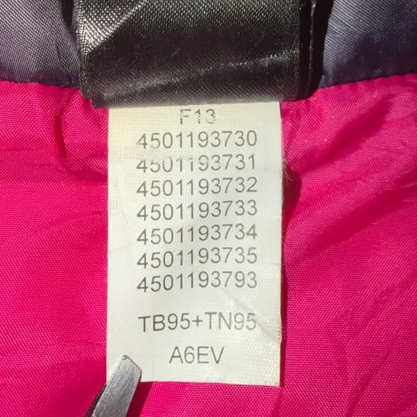The North Face Women's Small Purple 550 Down Chevron Quilted Vest Pink Lining - Image 7