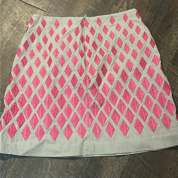 Boden Pink Embroidered Diamond Mini Skirt Stone Geometric US 6P Petite‎ - Image 3