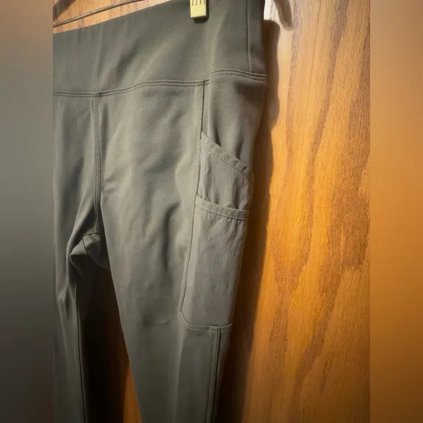 Carhartt WOMEN'S FORCE FITTED MIDWEIGHT UTILITY LEGGING Size Large - Image 5