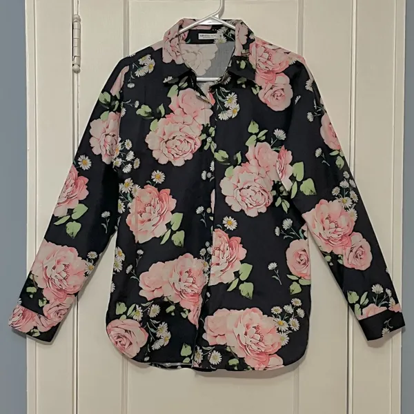 Minan NYC button up shirt blouse size medium floral rose daisy office workwear - Image 2
