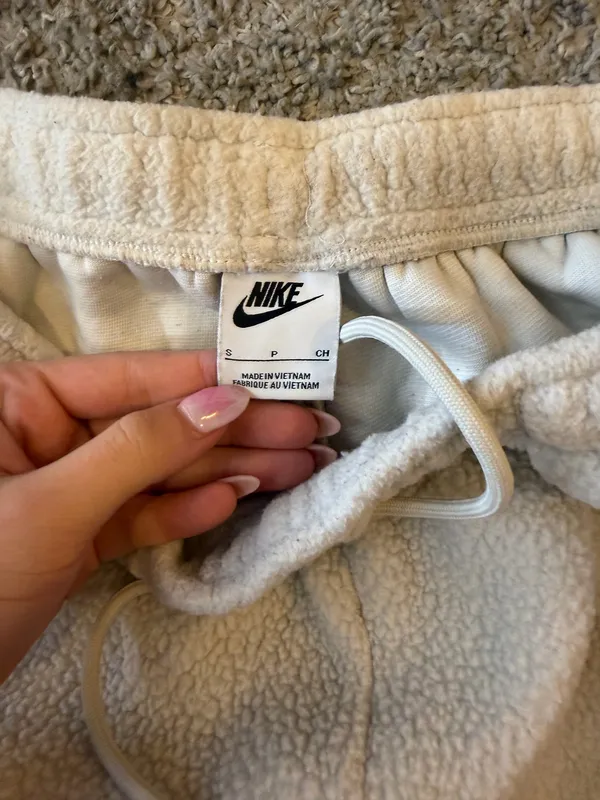 nike fluffy sweatpants  - Image 2