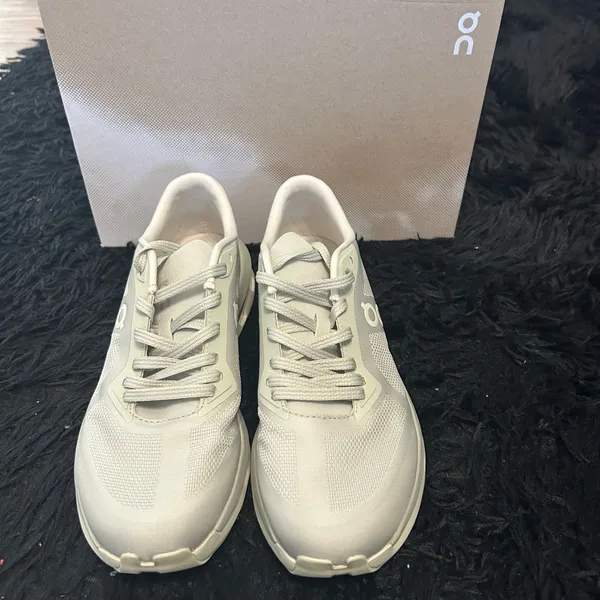 ON CLOUDZONE athletic training running lace up shoes sneakers new - Image 6