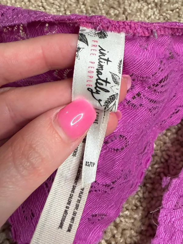 Free People Intimately Lace Racerback Bralette‎ Magenta Floral Boho Bra Size XS - Image 2