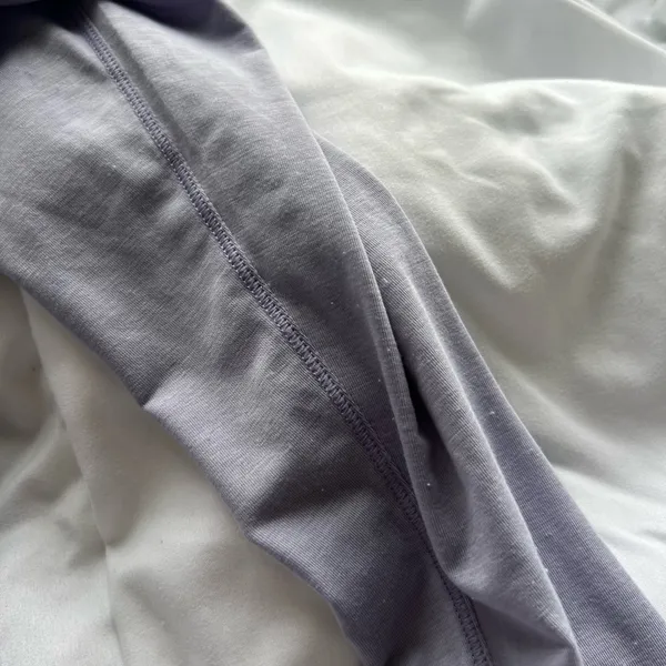 Lululemon See You in Savasana Long Sleeve Size 6 - Image 6