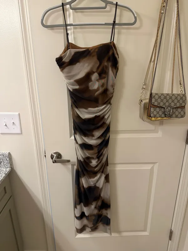 NWT Gianni Bini Mesh Ruched Bodycon Dress - Image 2