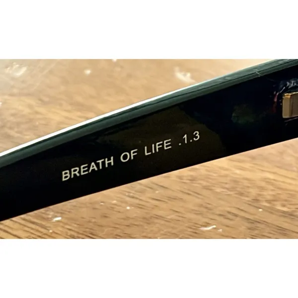 QUAY Australia “Breath Of Life” Sunglasses - Black Frames/Gradient Purple -NWT - Image 7