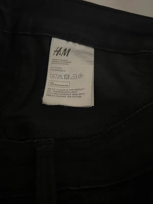 H&M &Denim High Waisted Black Jeggings - Size 32/32 (Fits L/XL) ✨ - Image 5