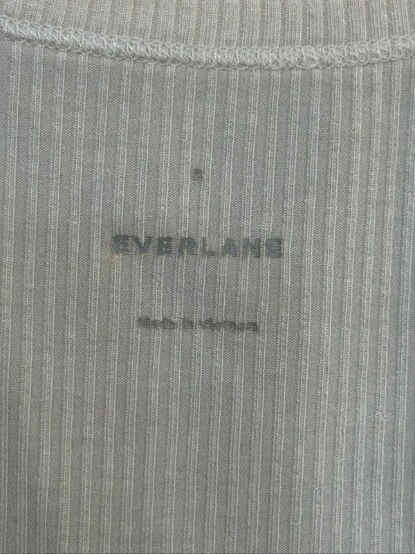 Everlane Women’s Small White Ribbed Tank Top Scoop Neck Sleeveless Basic (9327) - Image 3