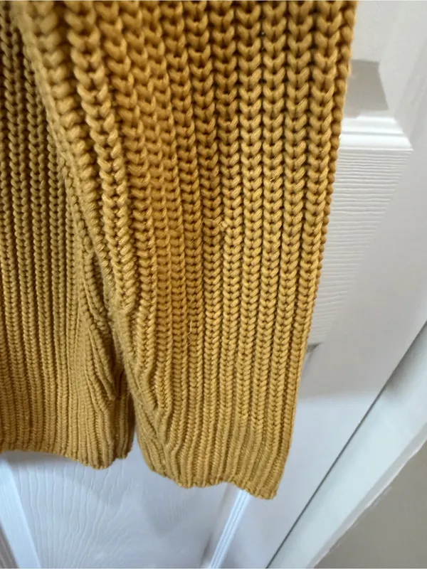 Jenni Kayne Gold Cabin Knit Sweater Medium - see notes - Image 6