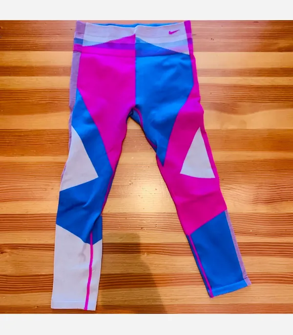 Nike Sculpt Lux Tight Fit Colorful Leggings EUC - Image 9