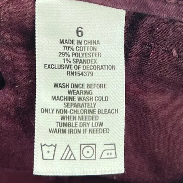 Aeropostale Burgundy High Waisted Midi 3” Inseam Soft Stretch Denim Shorts Sz 6 - Image 4