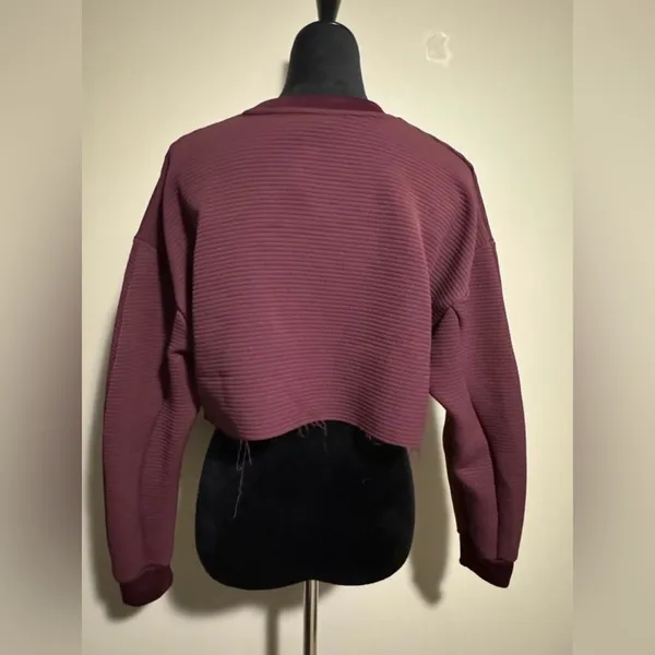 EUC Adidas Burgundy and White Long Sleeve Graphic Cropped Sweater size small - Image 3