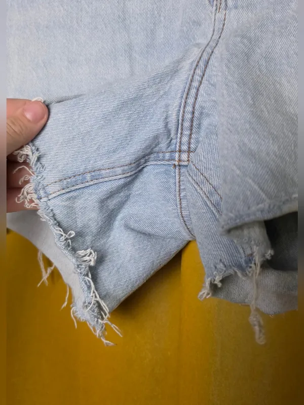 Abercrombie & Fitch Mid Rise A-Line Short - Image 6
