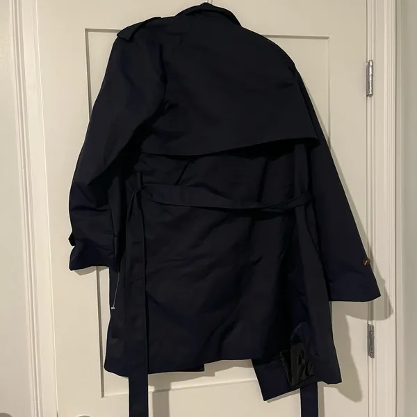 New with tags Hunter Stacy Water Resistant Trench Coat Size Large Navy - Image 4