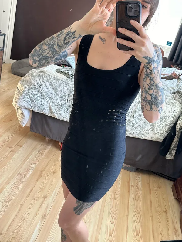 Kathy Black Bodycon Dress - Image 3