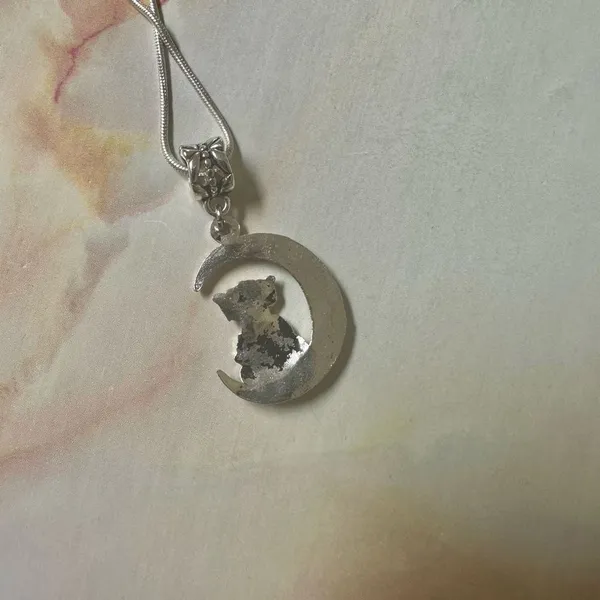 Silver tone cats sitting on moon pendant necklace Silver - Image 4