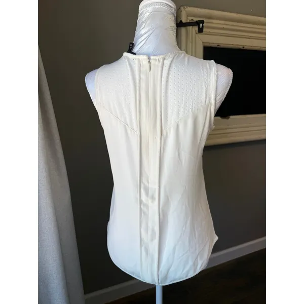 Banana Republic Cream Sleeveless Top Zip Back Pinhole Mesh Size XS - Image 3