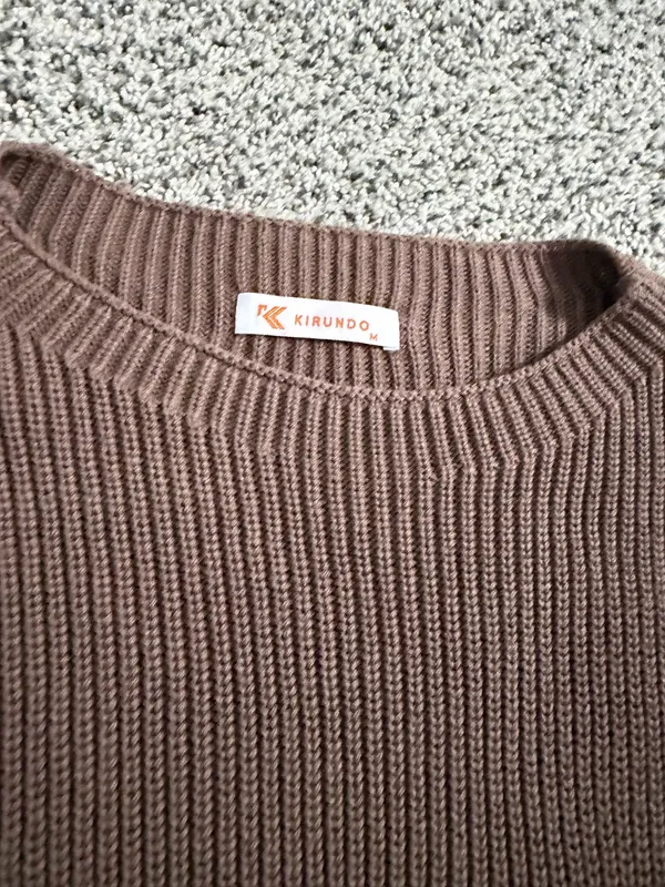 Brown sweater top Size M - Image 3
