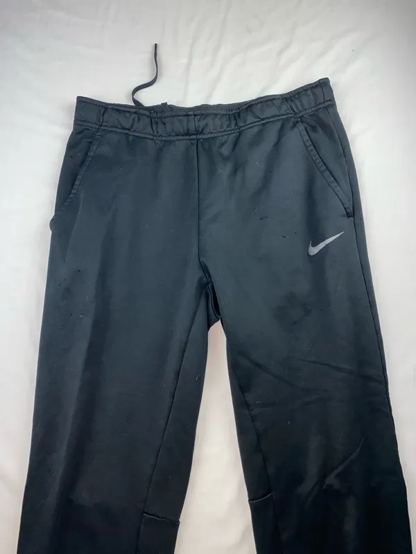 Nike sweatpants  - Image 4