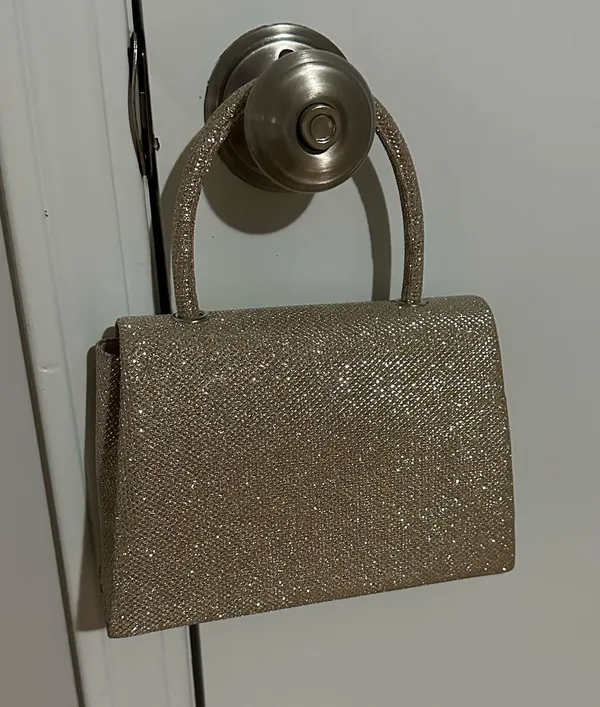 Gold purse - Image 2