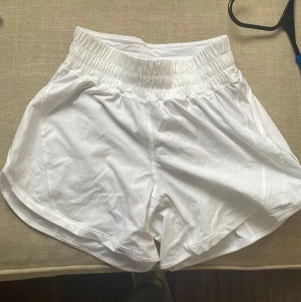 Lululemon Shorts (4) - Image 5