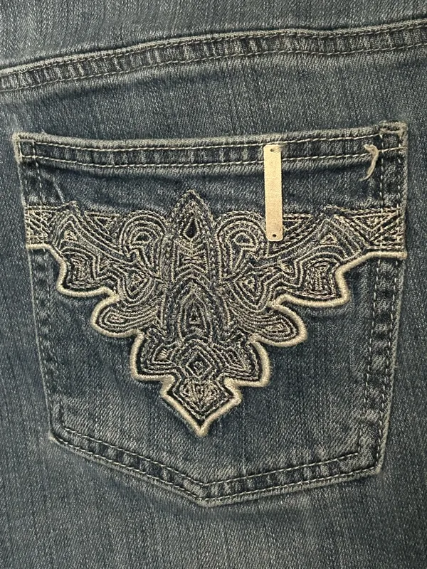 Michael Kors Classic Women's Mid-Rise Bootcut Jeans in Medium Blue SZ 12 - Image 9